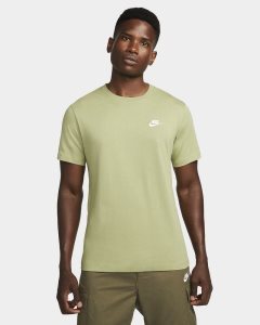 White Nike Club T Shirts | MQHDX5861